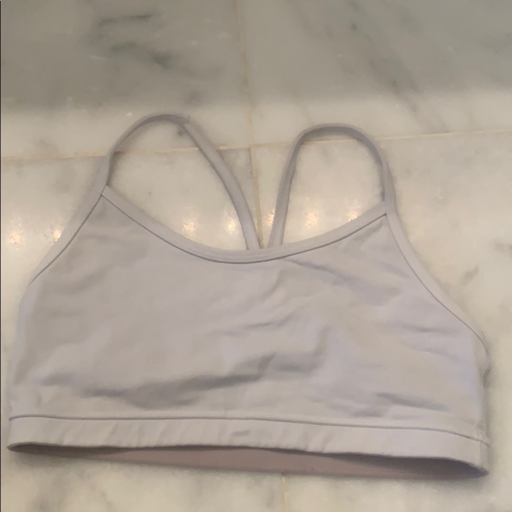 sports bra